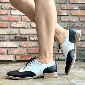 VANILLA MOON BLACK&WHITE leather shoes woman